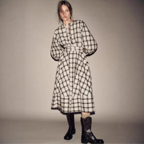 Robe maxi à carreaux pour femmes avec ceinture Chic & Stil
