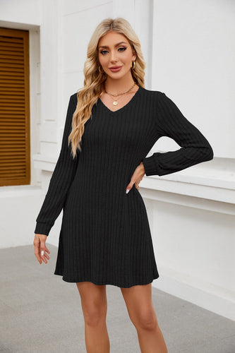 Fitted knit dress for women with V-neck and fine ribbed finish Amarae