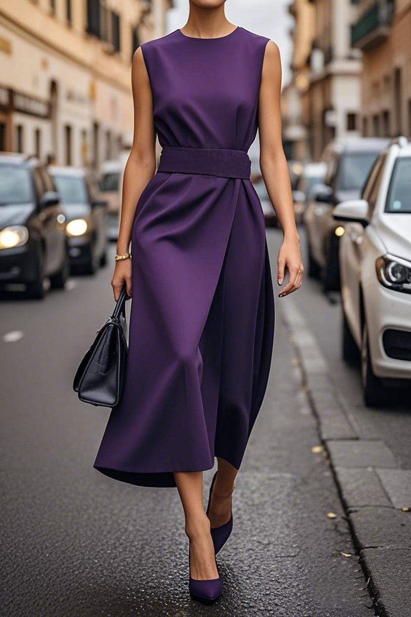 Maxi dress for women with an elegant draped design and a slim waist Lune London