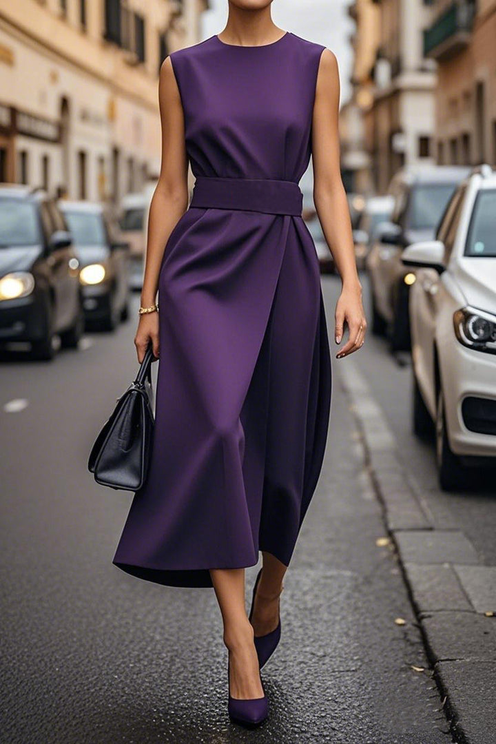 Maxi dress for women with an elegant draped design and a slim waist Lune London