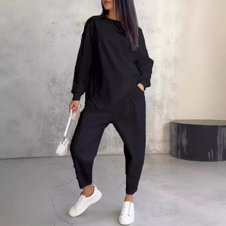 Women's Casual Two-Piece Lounge Set with Oversize Sweatshirt and Tailored Tapered Pants Amarae