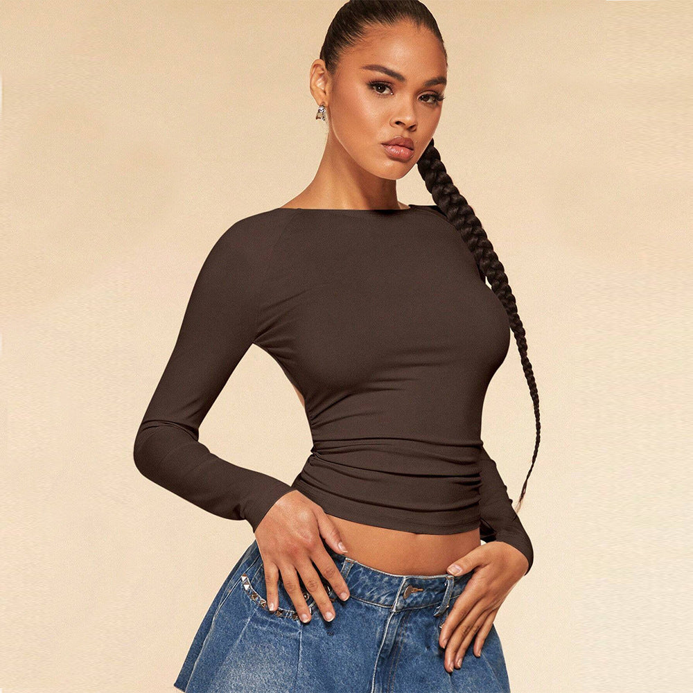 Haut pour femmes avec coupe asymétrique et détails flatteurs pour la silhouette Chic & Stil