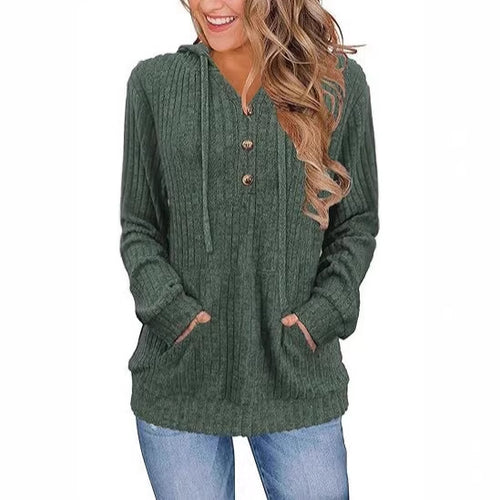 Sweat à capuche confortable pour femmes avec patte de boutonnage et poches latérales Chic & Stil