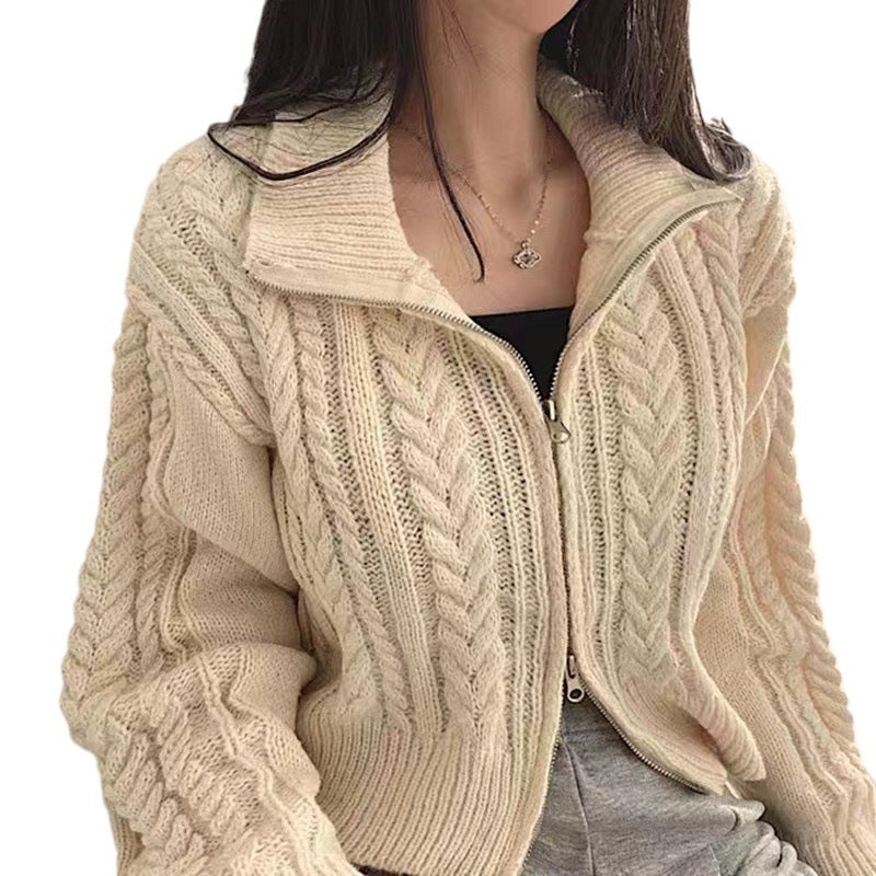 Cardigan féminin avec coupe courte et zipper décoratif Chic & Stil