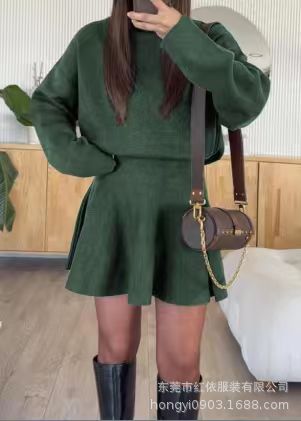 Robe sweat décontractée pour femmes avec des manches hautes Chic & Stil