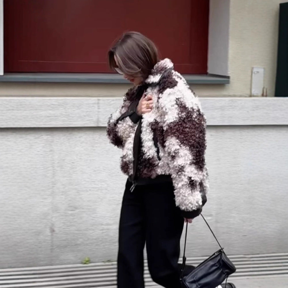 Women's short jacket made of curly bouclé faux fur with leather look detailing Amarae