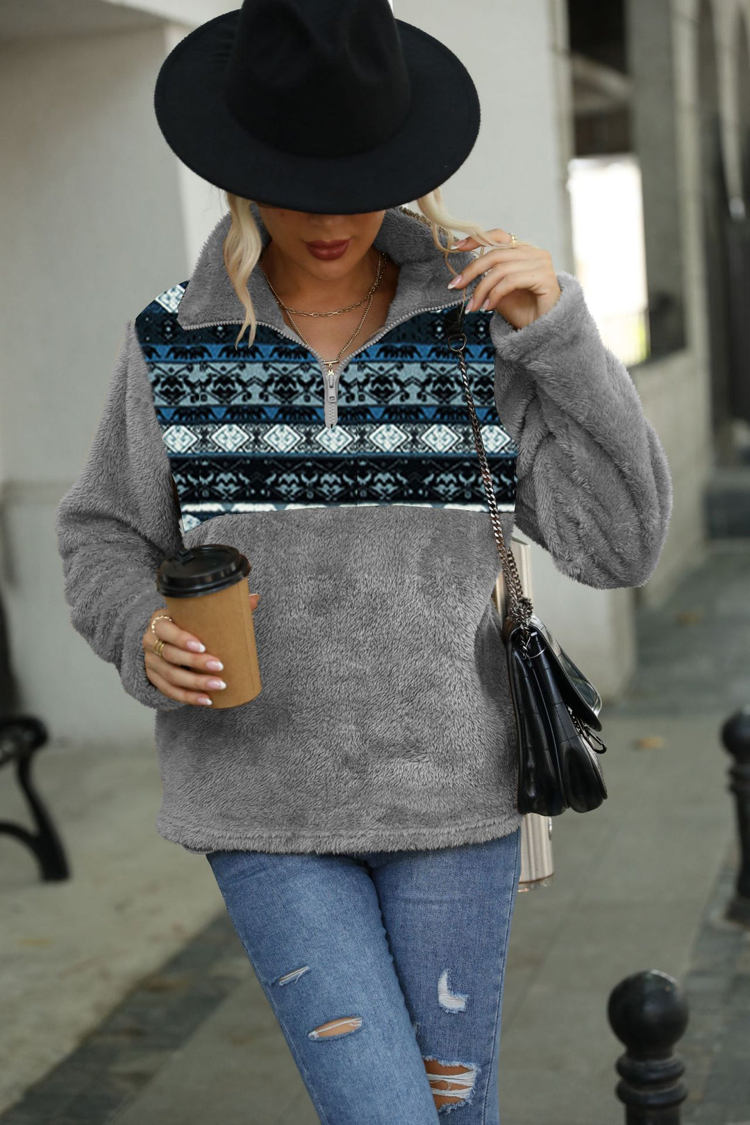 Fleece sweater for women with decorative zipper and modern pattern Lune London