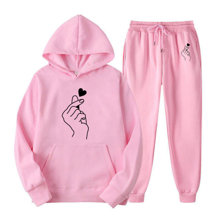 Women's tracksuit with creative heart motif and comfortable fit Lune London