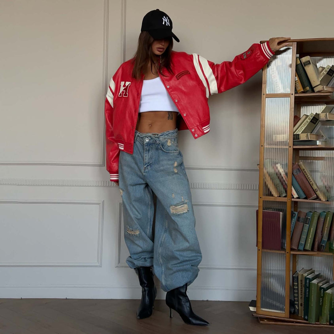 Women's sporty varsity jacket with a relaxed fit and modern application Lune London