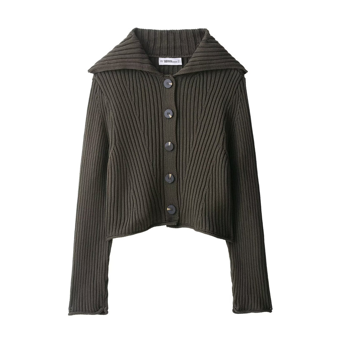 Ladies cropped knit vest with an elegant ribbed pattern Lune London