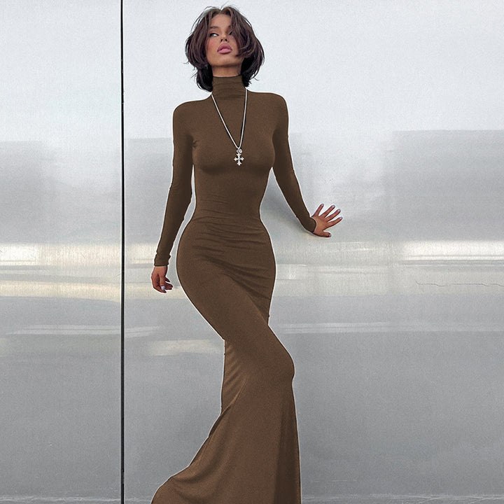 Ladies Elegant Maxi Dress with High Collar and Chic Fitted Cut