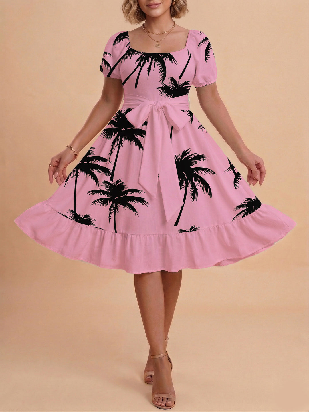 Women's dress with tailored fit and playful floral pattern Lune London