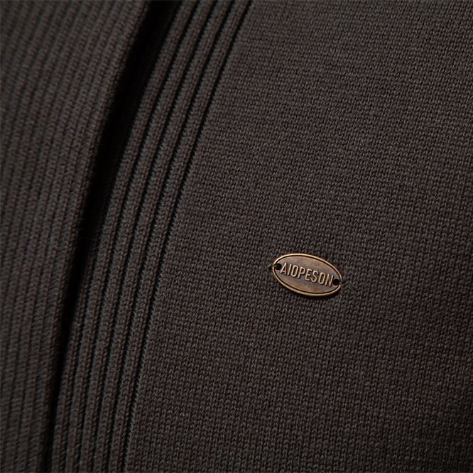 Pleasant knit jacket for men with open collar and practical pockets Lune London