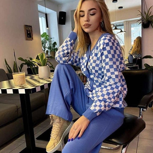 Fashion knit set for women with a graphic check pattern and a comfortable fit Amarae