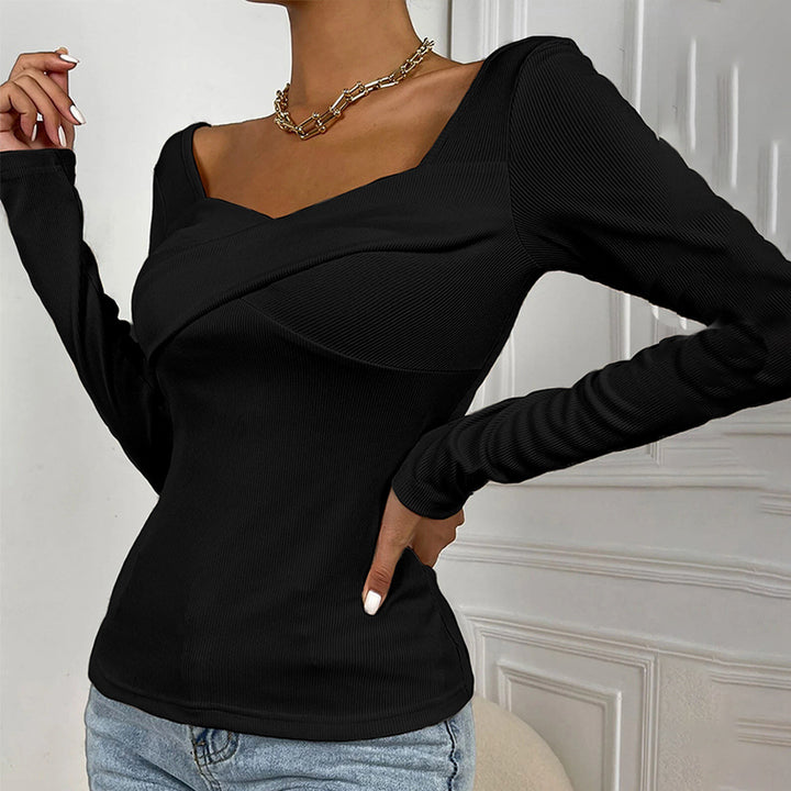 Bodysuit pour femmes à manches longues avec design enveloppant décoratif Chic & Stil