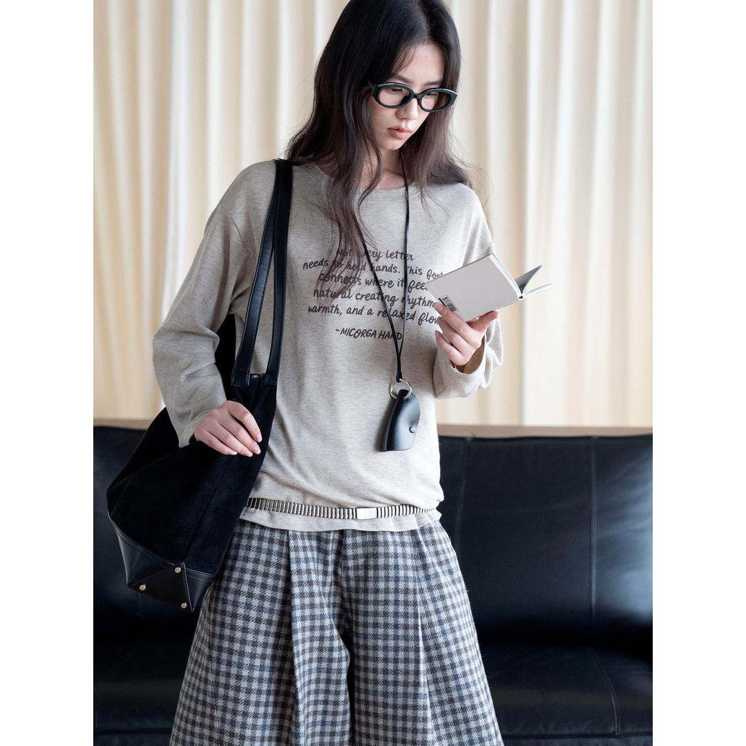 Women's Loose Relax Sweatshirt made of Cotton Blend with Round Neck and Statement Print Amarae