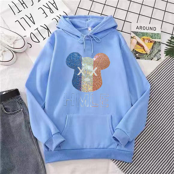 Women's hoodie with artistic bear motif Chic & Stil