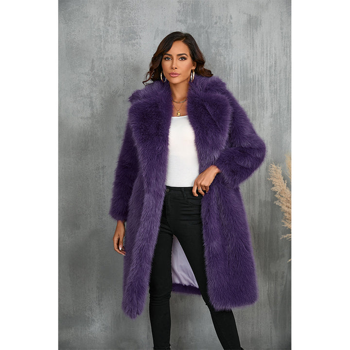 Women Elegant Faux Fur Coat with Wide Lapels and Casual Cut Lune London