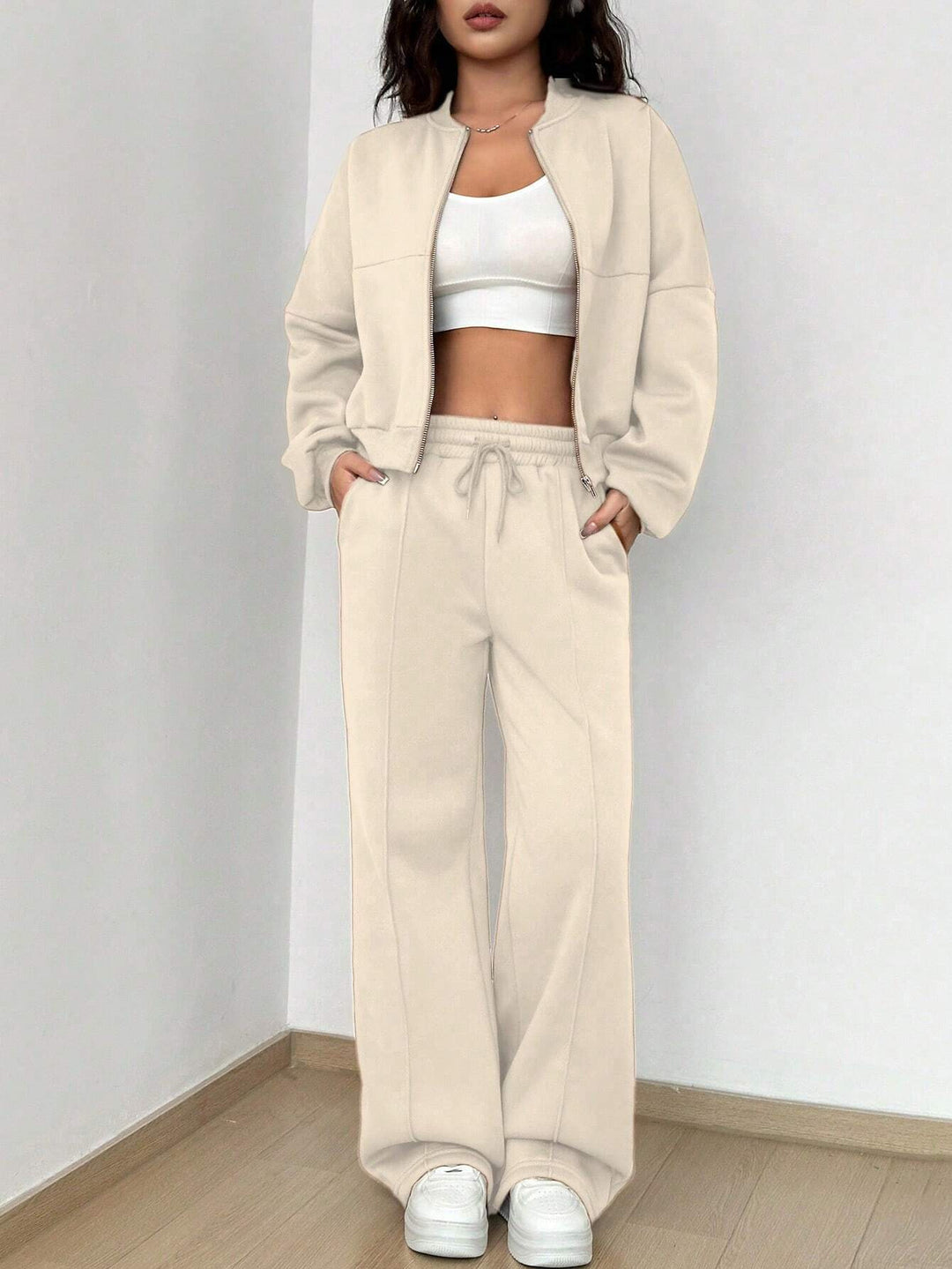 Women's short zip-up hoodie with high-waist wide jogger set Amarae