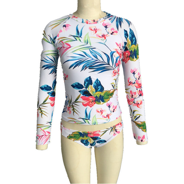 Women's Sporty Rashguard Bikini Set with Long Sleeve and Floral Design Lune London