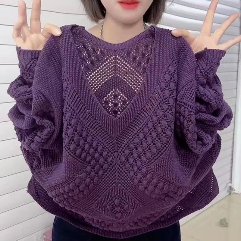 Sweater women with V-neck and modern textured pattern Lune London