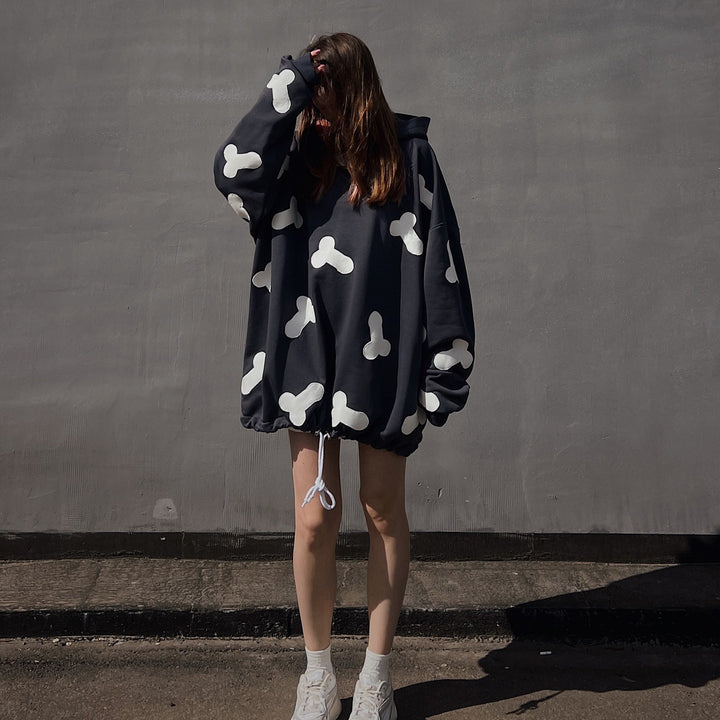 Women's hoodie with creative heart pattern and oversized relaxed fit Lune London