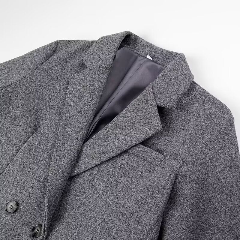 Elegant ladies max coat with double-breasted Lune London