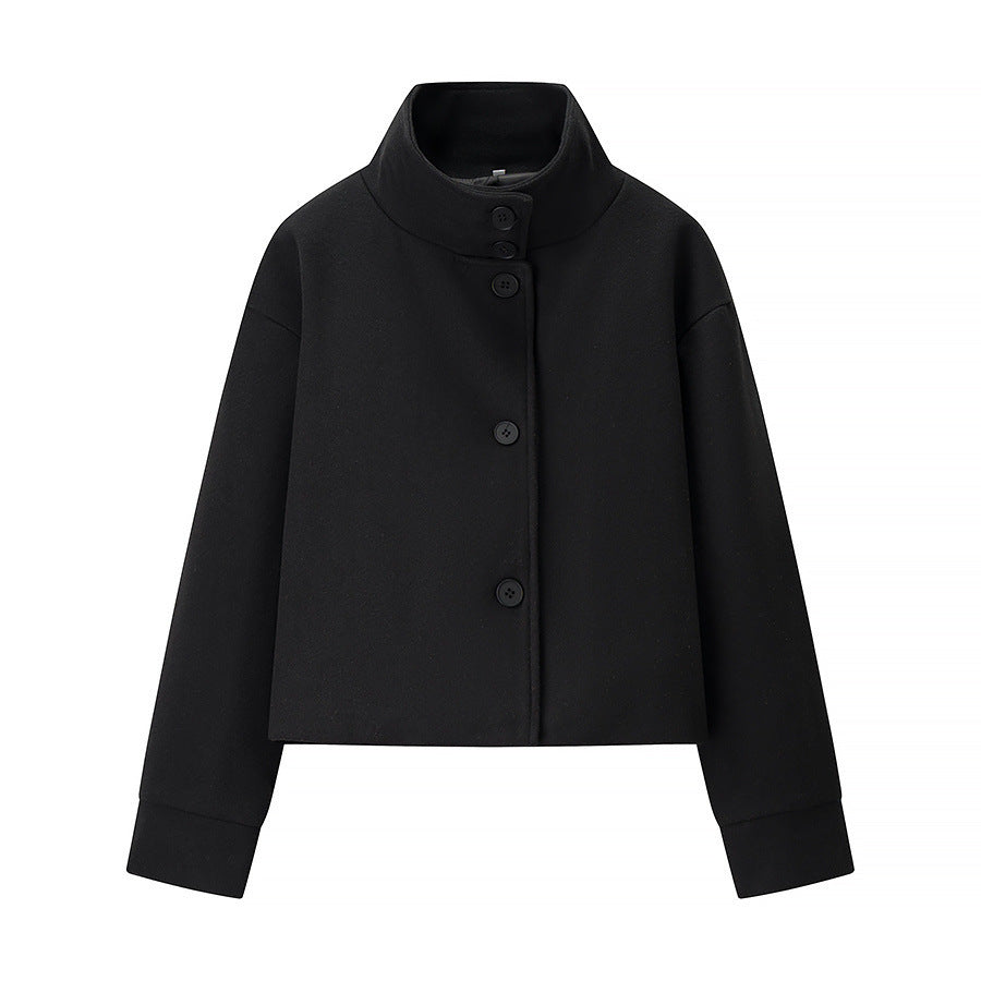 Short jacket for women with elegant high collar and button closure Lune London
