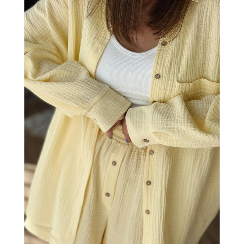 Casual women's outfit with button details and comfortable pockets Amarae