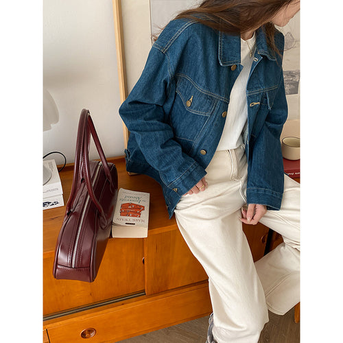 Women's casual denim jacket in oversized style Chic & Stil
