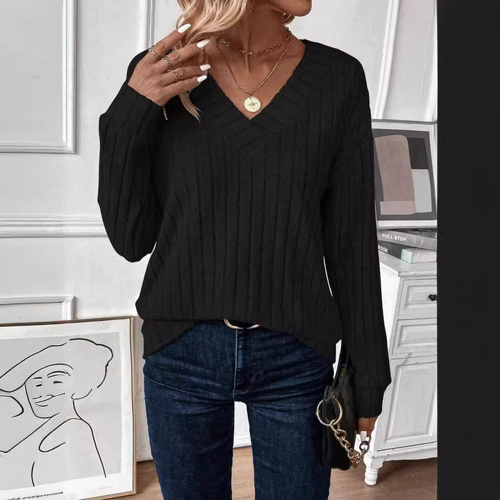 Women's V-neck ribbed structured sweater Lune London