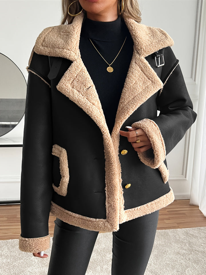 Trendy women's jacket with high-quality faux fur lining and stylish button details Lune London