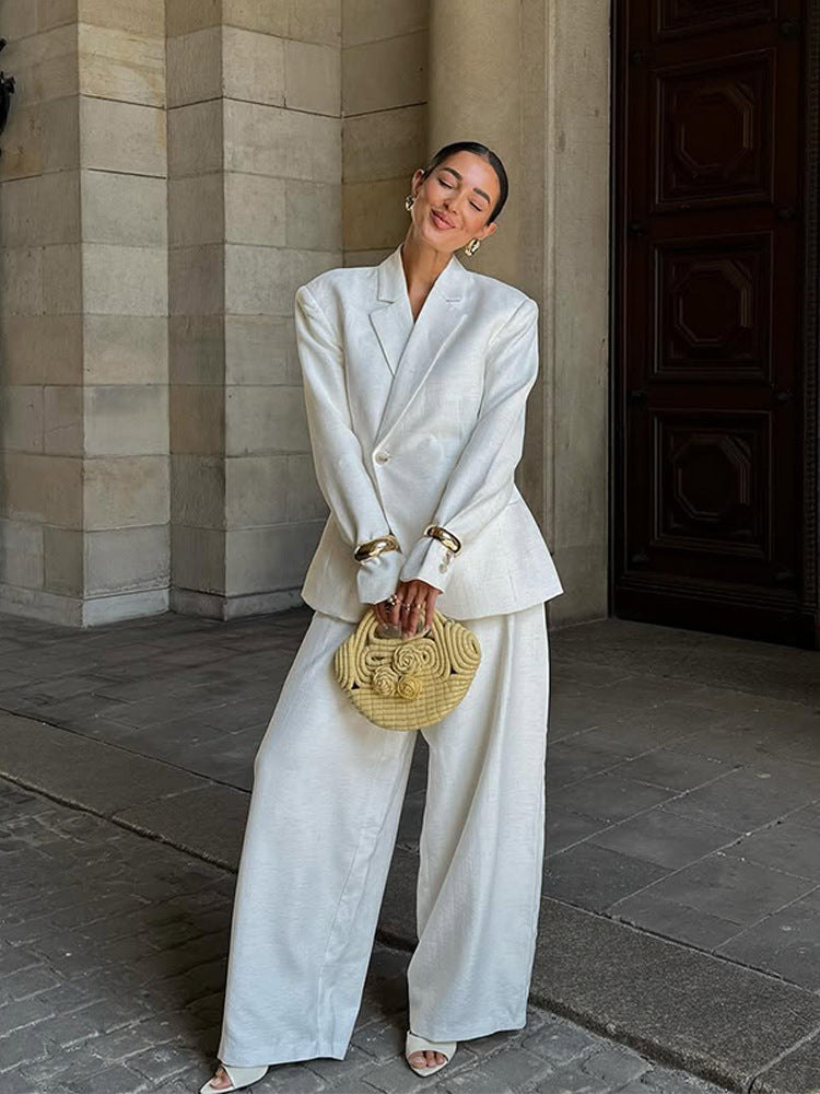 Women Oversized Linen Blazer with Structured Shoulder and Tailored Hem Amarae