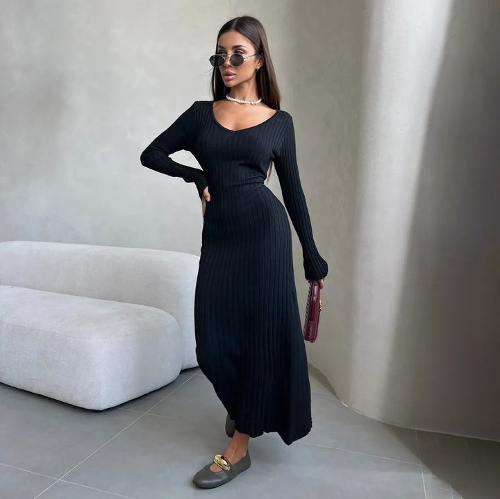 Maxi dress for women with refined ribbed knit and off-shoulder design Lune London