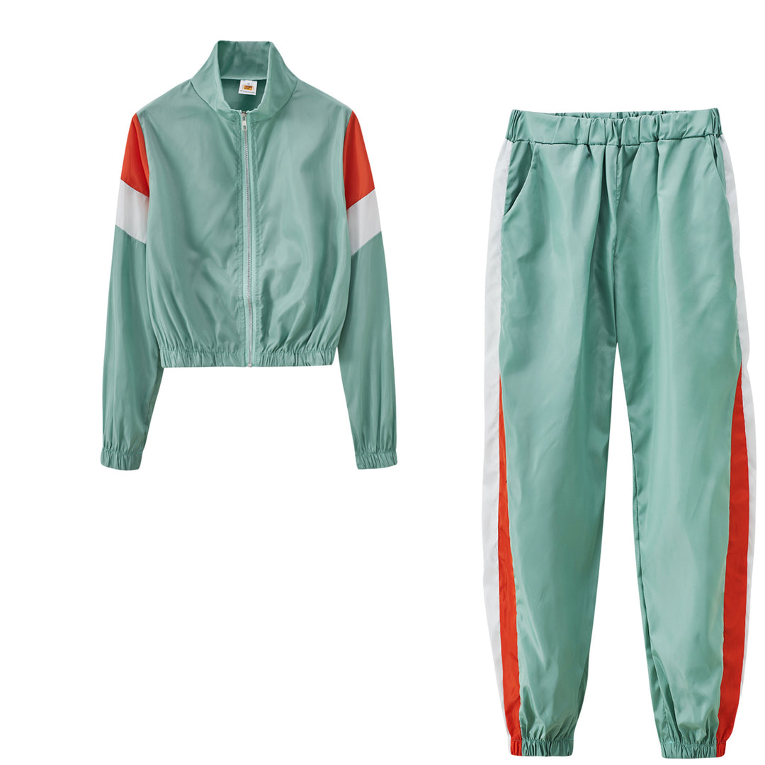 Ensemble de sport pour dames avec col montant à la mode et poignets élastiques