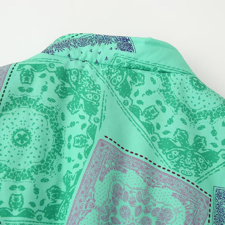 Women's cropped bomber jacket with bandana pattern and elastic hem Amarae