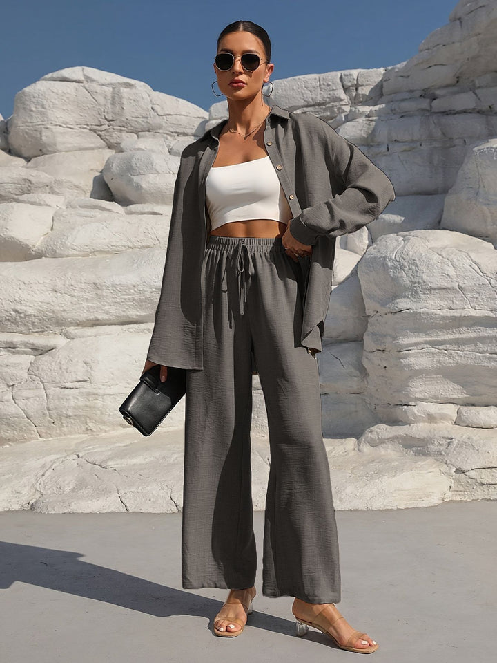 Casual set for women with loose shirt and wide pants Lune London