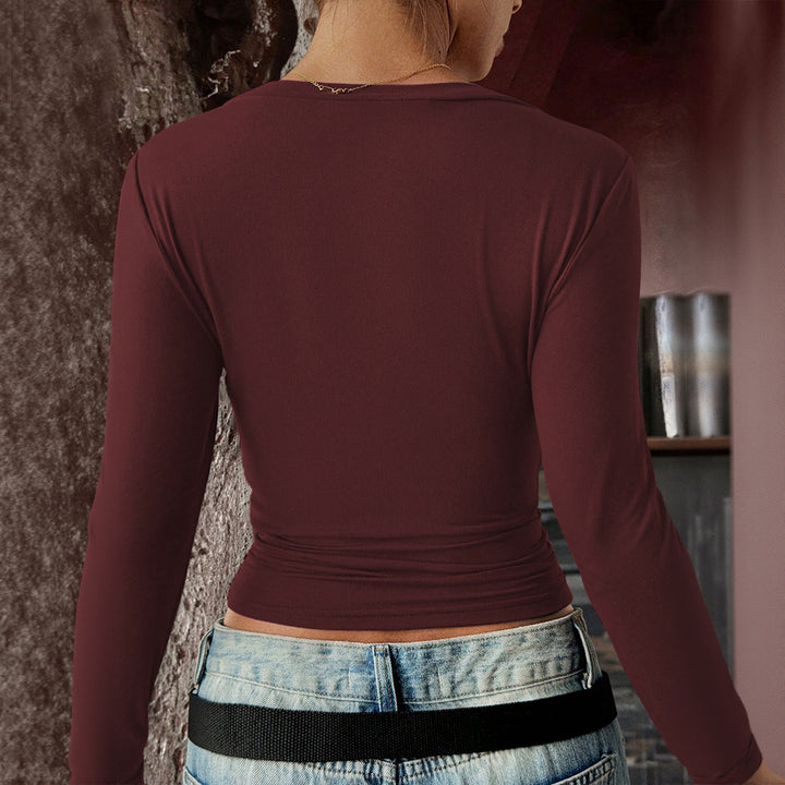 Chemise ajustée à manches longues pour femmes avec col en V et matériau élastique Chic & Stil