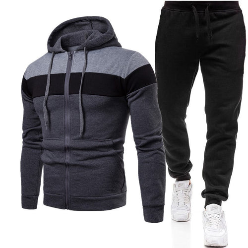 Men's tracksuit with practical zip pockets and high-quality material Amarae.