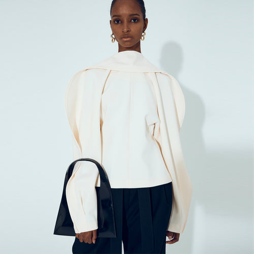 Veste surdimensionnée élégante pour femmes avec col montant et détails modernes Chic & Stil
