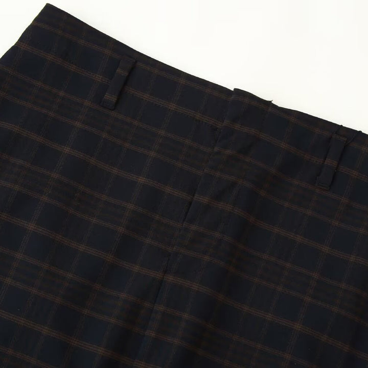 Women's high-waisted pencil skirt with center pleat and belt loops Amarae