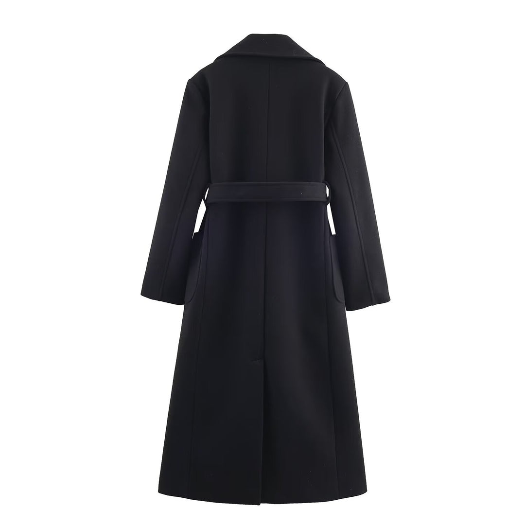 Women's wrap coat made of wool blend with belt at the waist and large patch pockets Amarae