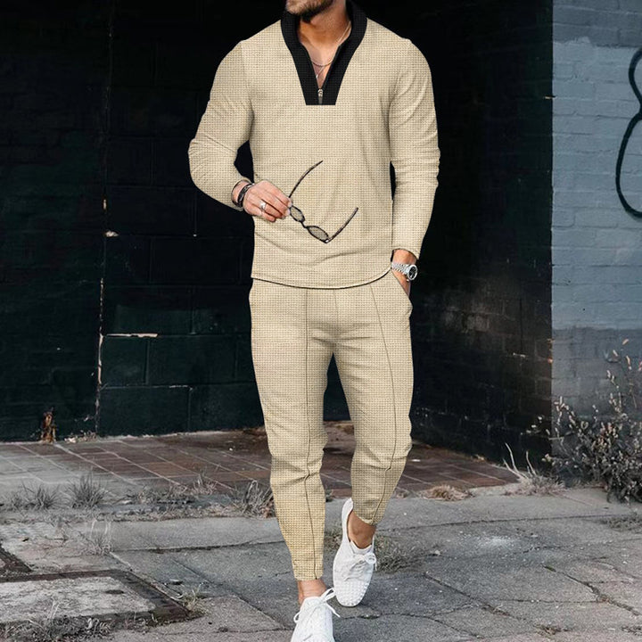 Men's sports outfit with modern high collar and fine check pattern