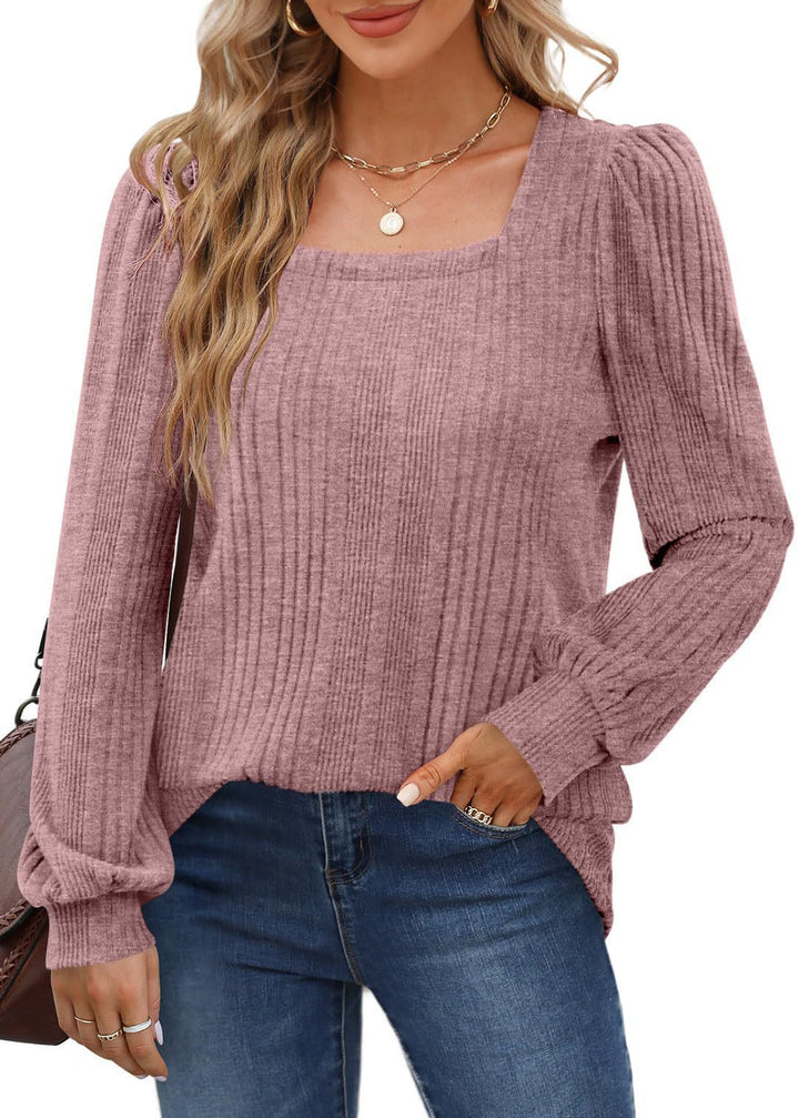 Comfortable knitted sweater for women with ribbed structure and puffed sleeves Lune London