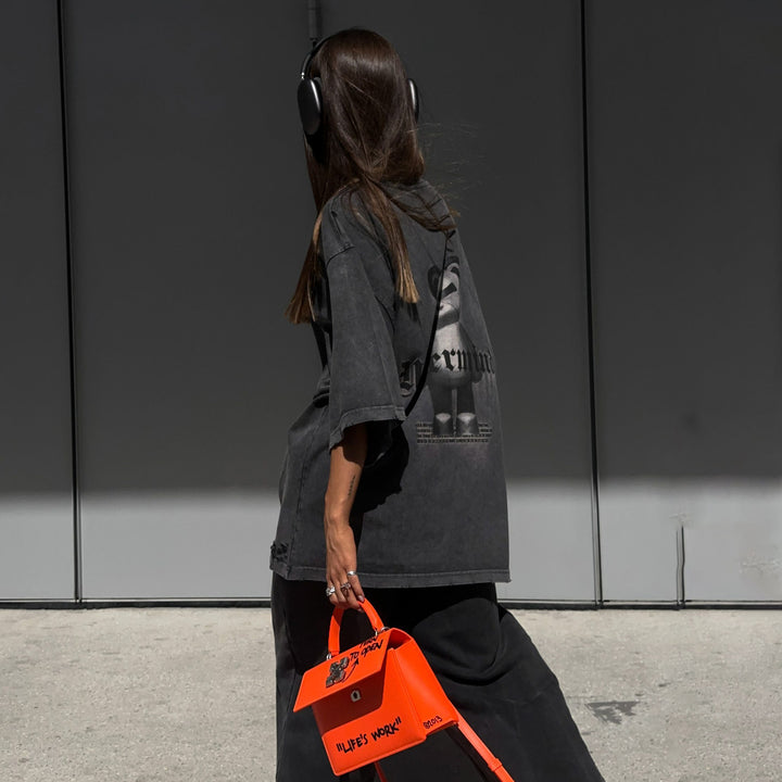 Oversized t-shirt for women with creative graphics and casual cut Lune London