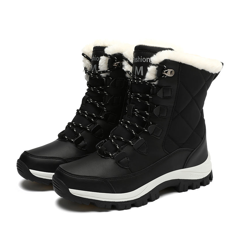 Ladies thermal snow boots with quilted insulation, teddy lining, and grippy profile sole Amarae
