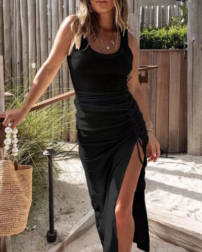 Amarae | Dress with ruffled hems and V neck