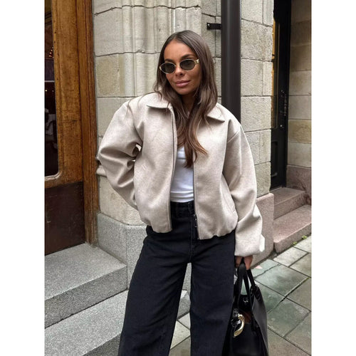 Veste de quilt cropped pour femmes avec des poignets élastiques et des poches pratiques Amarae