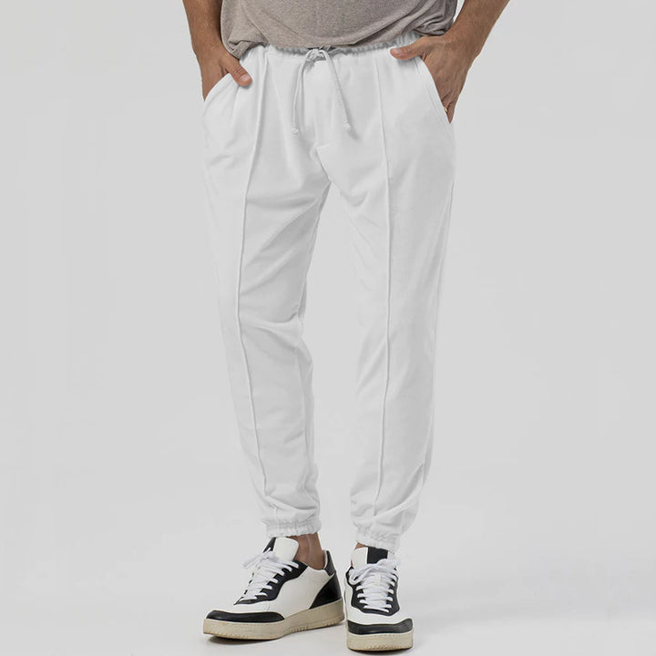 Men's leisure pants with elastic waistband and practical side pockets Lune London