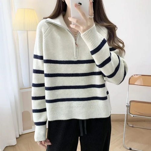 Pull en maille confortable pour femme avec demi-zip Chic & Stil